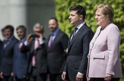 Зеленський цінує внесок Меркель в розвиток України - посол