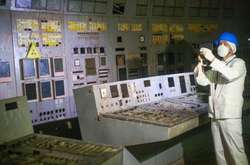 Чернобыльская АЭС через 33 года после аварии (фото)