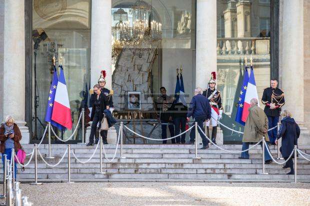 У Франції сьогодні прощаються з експрезидентом Жаком Шираком