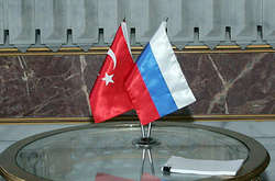 Росія готує «кримський форум» у Стамбулі 