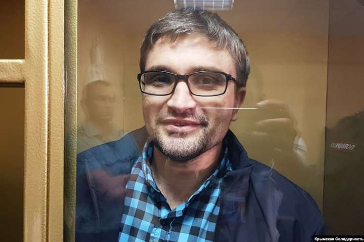 Окупанти оголосили вирок кримському блогеру Мемедемінову