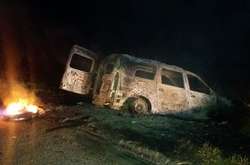 В одній із ДТП загорівся легковий автомобіль