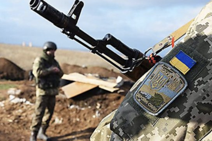 Бойовики на Донбасі 10 разів обстріляли українських захисників