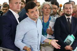Зеленський в жовтні дасть першу пресконференцію, яку обіцяв ще до 100 днів президентства