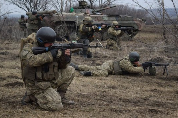Загострення на Донбасі: 41 ворожий обстріл, один боєць ЗСУ загинув
