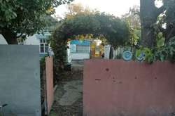 Вбивство сталося на подвір'ї будинку, де мешкала пара