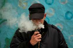 В США более 1000 вейперов заболели неизвестной болезнью