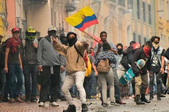 У Еквадорі через масові протести ввели надзвичайний стан