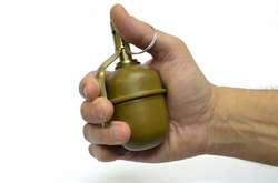 Житель Хмельницка взорвал гранату возле дома родственников своей экс-жены