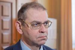 Аби «піпл хавав». Навіщо переслідують Пашинського?