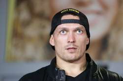 Дебют Усика в надважкій вазі знову зірвався