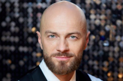 Влад Яма похвастался в сети семейным обедом и нарвался на критику (фото)