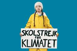 В Риме неизвестные повесили на мосту чучело 16-летней Тунберг