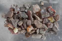 Кабмін вніс до Ради три закони про видобуток бурштину