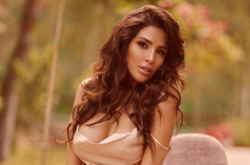  Санта Димопулос 
 Фото: instagram.com/santadimopulos/ 