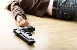 У Рівному поліцейський застрелився під час чергування 