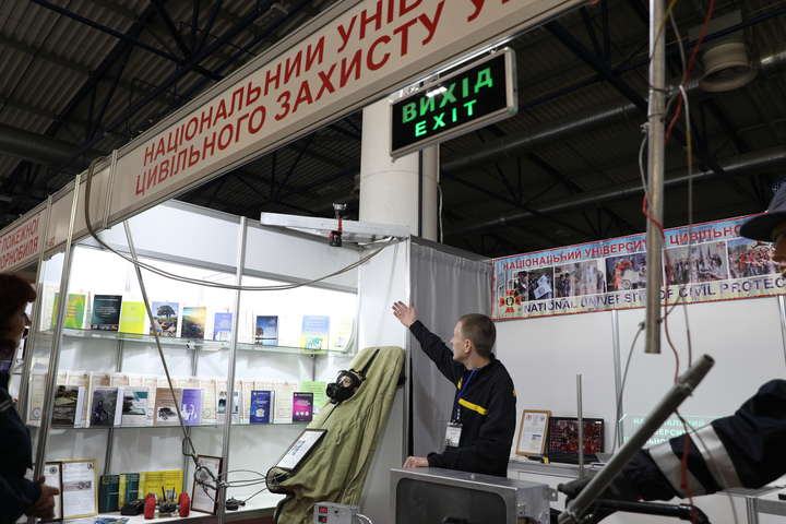 У Києві проходить міжнародна виставка технічних систем безпеки та захисту (фото, відео)