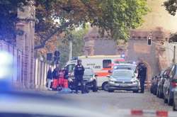 В Німеччині внаслідок стрілянини біля синагоги вбито двох людей