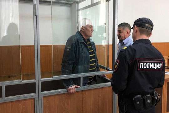 У Росії засудили пенсіонера за «шпигунство» на користь України
