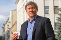 30 вересня Зеленський звільнив Данилюка з посади секретаря РНБО