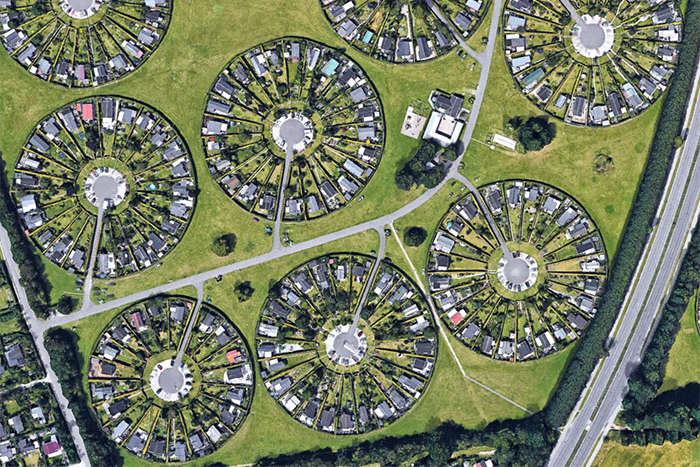 Необычный «город садов» в Даниию. Фотогалерея