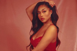 Пышногрудая подружка самой молодой миллиардерши призналась, что похудела на 13 кг за пять месяцев