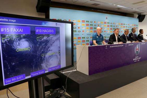 Матчі Кубка світу з регбі скасували через загрозу тайфуну 
