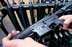 Президент розповів, як ставиться до легалізації зброї Україні