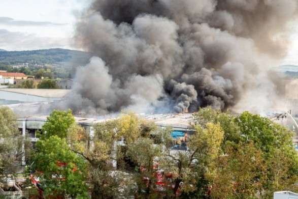 В Австрії стався вибух на фабриці з переробки відходів: є постраждалі