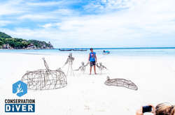 Американец смастерил подводную скульптуру для спасения кораллов (фото)