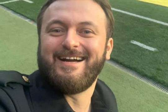 Михаил Хома - Невероятный Дзидзьо: можно не любить футбол, но такое исполнение гимна пропустить точно нельзя