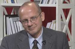  Старший науковий співробітник Атлантичної ради США Адреас Умланд 