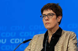 «Німеччина не може мовчати». Наступниця Меркель чітко висловилась щодо окупації Криму