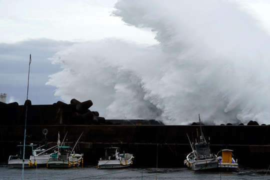 Кількість жертв тайфуну «Хагібіс» у Японії зросла до 42