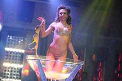  В России среди белого дня телезрителям показали жесткое порно   