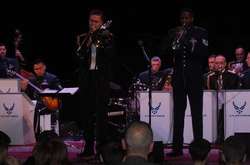 Оркестр американських військово-повітряних сил виконав у Вінниці козацький марш із елементами джазу