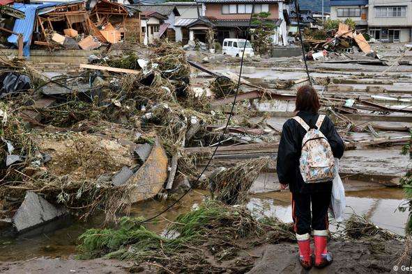 Смертельний тайфун Хагібіс у Японії забрав вже 73 життя 