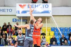 «Черкаські Мавпи» розірвали угоду з українським центровим