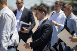  Заплановані зустрічі Зеленського зі спікером латвійського Сейму Інарою Мурнієце і прем’єр-міністром Латвії Кріш’янісом Каріньшем 