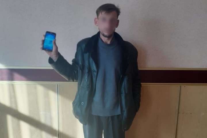 На Киевщине полиция задержала телефонного «террориста»