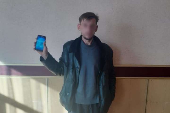 Зловмисником виявився 47-річний громадянин - На Київщині затримали «терориста», який «замінував» міст Метро