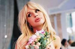 Светлана Лобода в прозрачном платье на голое тело похвасталась идеальной фигурой