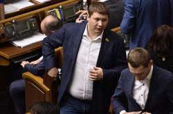  Вячеслав Медяник на заседании парламента 