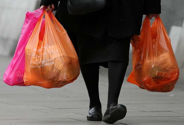 В Україні планують заборонити пластикові пакети 