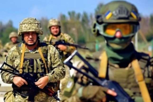 Новий закон щодо ЗСУ: українська армія за стандартами НАТО і без прапорщиків 