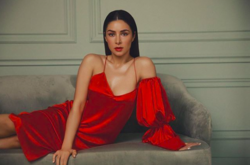 Злата Огневич взбудоражила сеть постельным фото