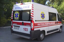 На Буковині 14-річний хлопець грався на майданчику та раптово помер