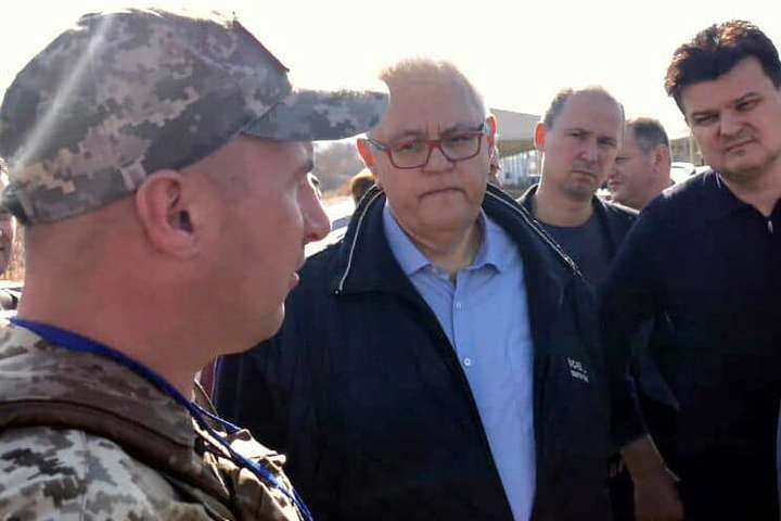 Радник секретаря РНБО Сивохо поїхав на Донбас