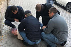 У Києві затримали шахрая, який вимагав $150 тис. за «зв'язки» в Офісі Зеленського