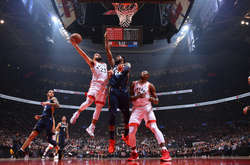 Усі вболівальники на матчі «Торонто» отримали чемпіонські персні НБА (відео)